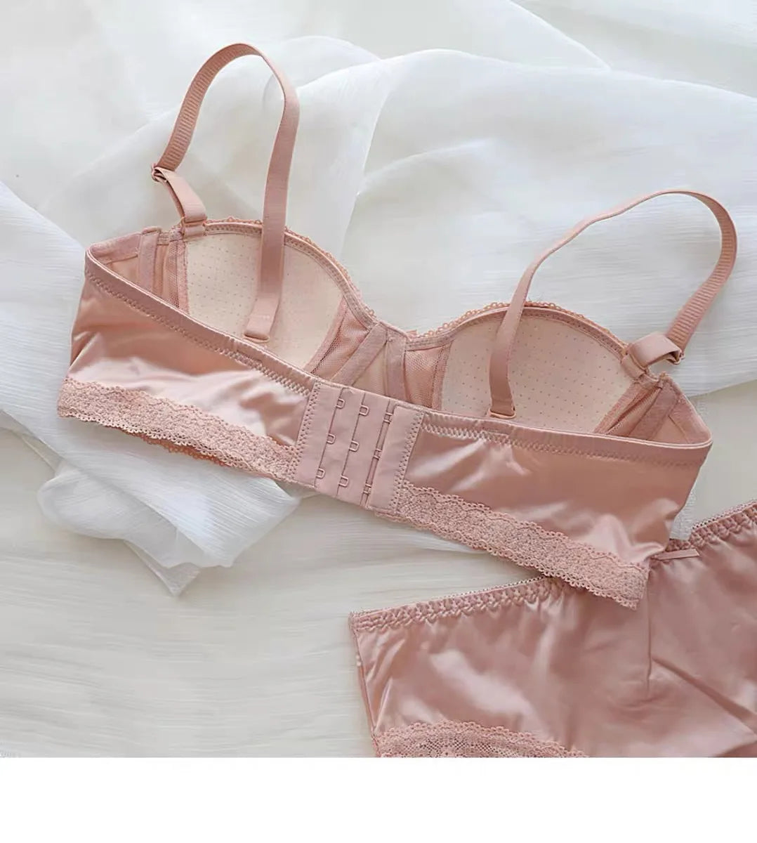 2025 New French girly underwire push-up bra Sweet lace edge half cup lingerie women's thin cup with anti-sagging bra set
